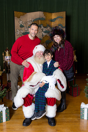 BHWC.Santa.12.7.25_-100
