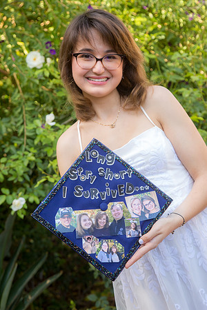 Hannah.F.grad.5.31.22_-4