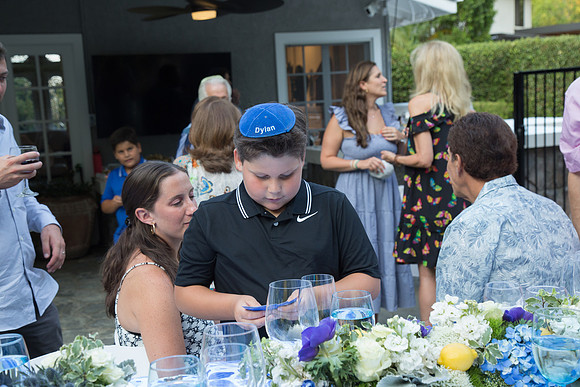 8.13.21.Arthur's.Fam.Shabbat.DInner..70!_-172