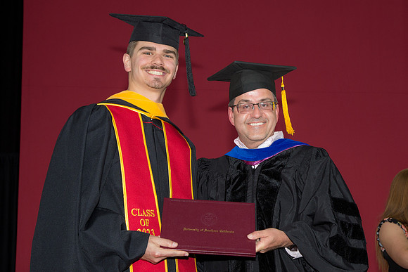 USC.QBC.Grad.5.12.23_-152