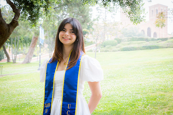 lily.E.5.17.23_-14