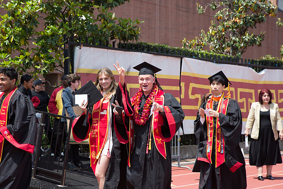 USC.QBC.Grad.5.12.23_-95