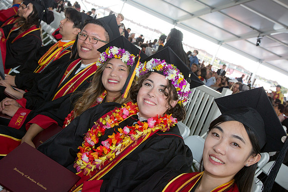 USC.QBC.Grad.5.12.23_-183