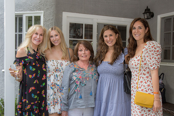 8.13.21.Arthur's.Fam.Shabbat.DInner..70!_-78