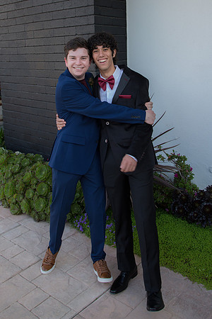 ezra's.Prom.5.20.23_-20