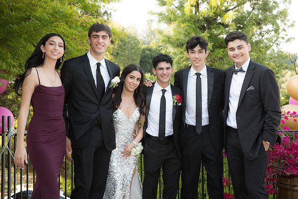 ezra's.Prom.5.20.23_-16