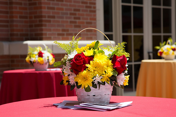 USC.QBC.Grad.5.12.23_-204