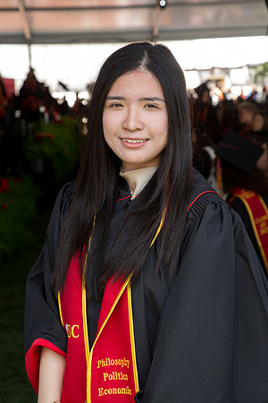 USC.QBC.Grad.5.12.23_-154