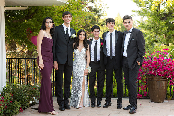 ezra's.Prom.5.20.23_-17