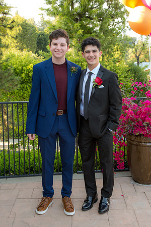ezra's.Prom.5.20.23_-31