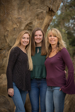 Linda.Holiday.11.24.18_-90