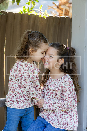 lily.sister.mom.dad.11.14.24_-18