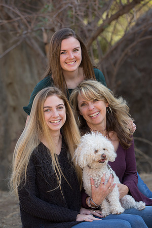 Linda.Holiday.11.24.18_-18