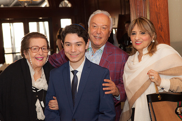 Aaron.E.1.11.20_-214