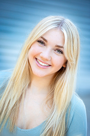 Kylie.head.9.26.23_-52