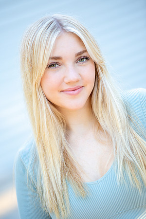 Kylie.head.9.26.23_-51