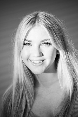 Kylie.head.9.26.23_-47