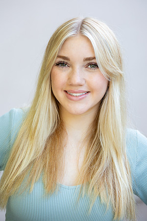 Kylie.head.9.26.23_-42