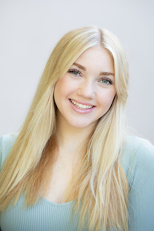 Kylie.head.9.26.23_-38