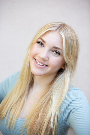 Kylie.head.9.26.23_-34