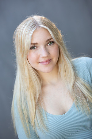 Kylie.head.9.26.23_-18