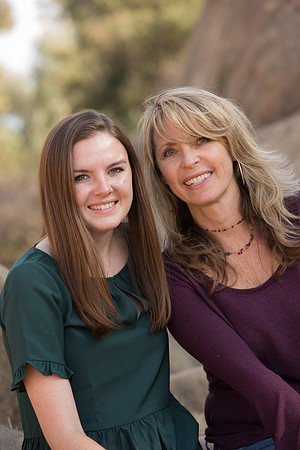 Linda.Holiday.11.24.18_-22