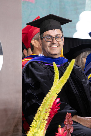 USC.Grad. 5.10.24_-086