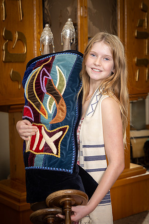 Natalie.G.11.23.24_-144