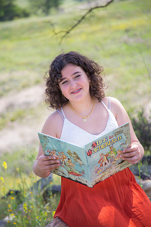 Shoshana.4.10.22_-8