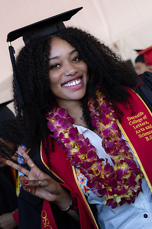 USC.Grad. 5.10.24_-008