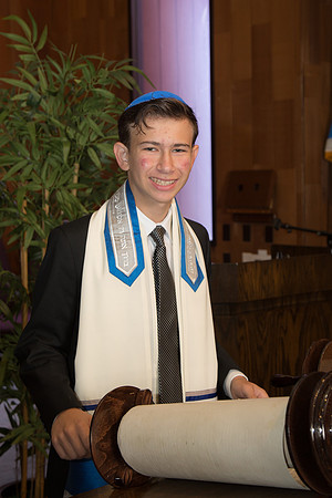 Darren.P.5.21.22_-28
