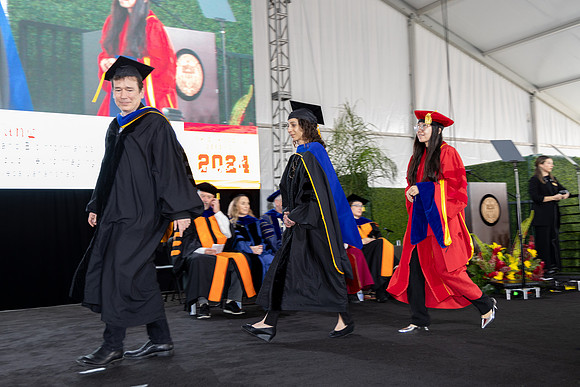 USC.Hooding.5.8.24_-256