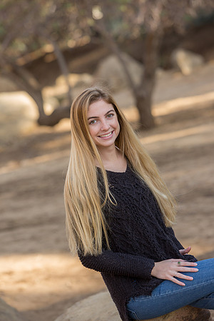 Linda.Holiday.11.24.18_-58