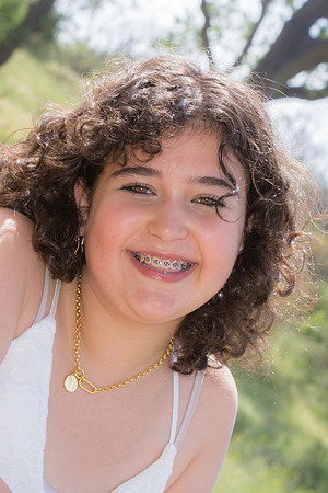Shoshana.4.10.22_-52