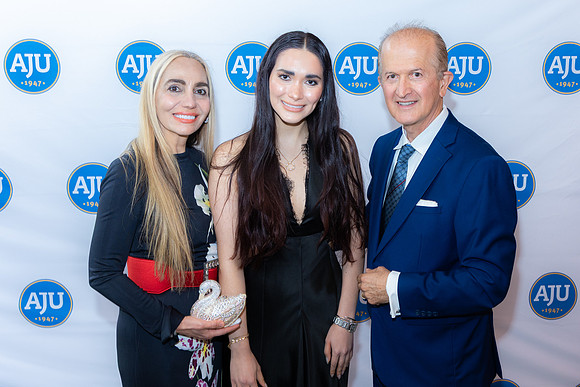 AJU.Gala.4.27.25_-107