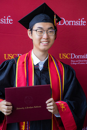USC.Grad. 5.10.24_-180