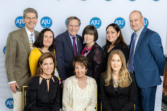 AJU.Gala.4.27.25_-031