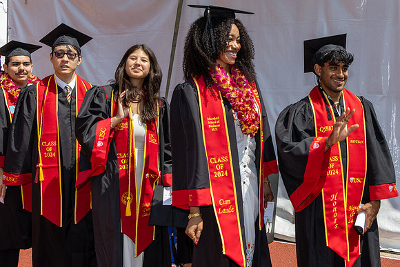 USC.Grad. 5.10.24_-047
